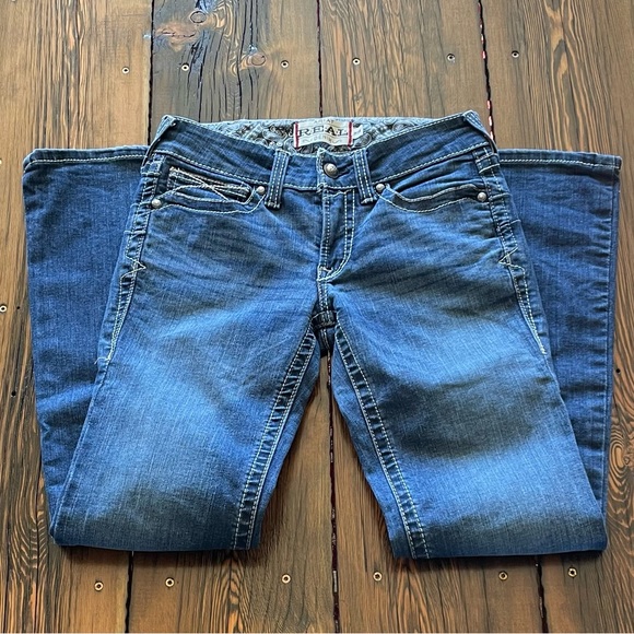 Women’s Ariat jeans - Picture 4 of 9